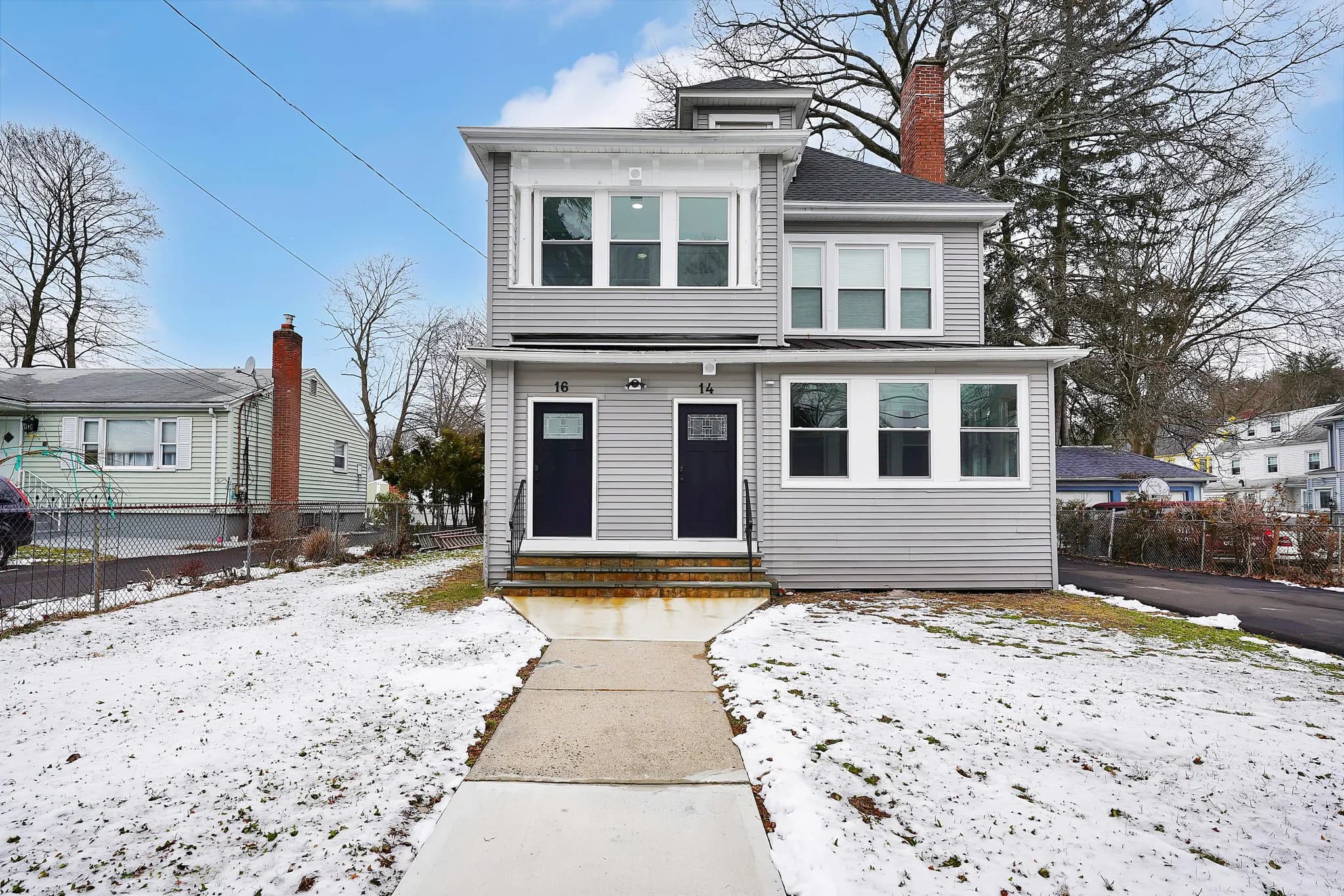 16 Thomaston St furnished home, photo 1